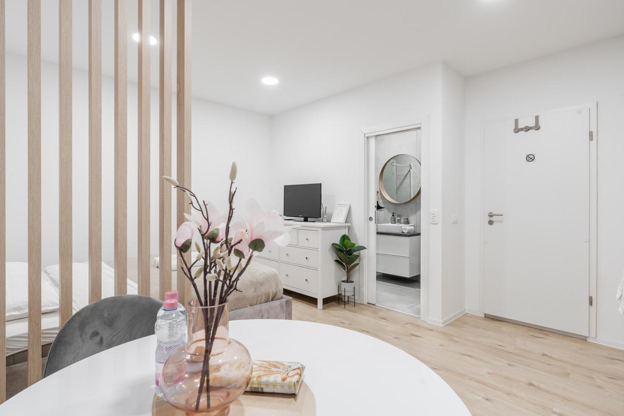 Classy & Cozy Apartment Ljubljana Bagian luar foto