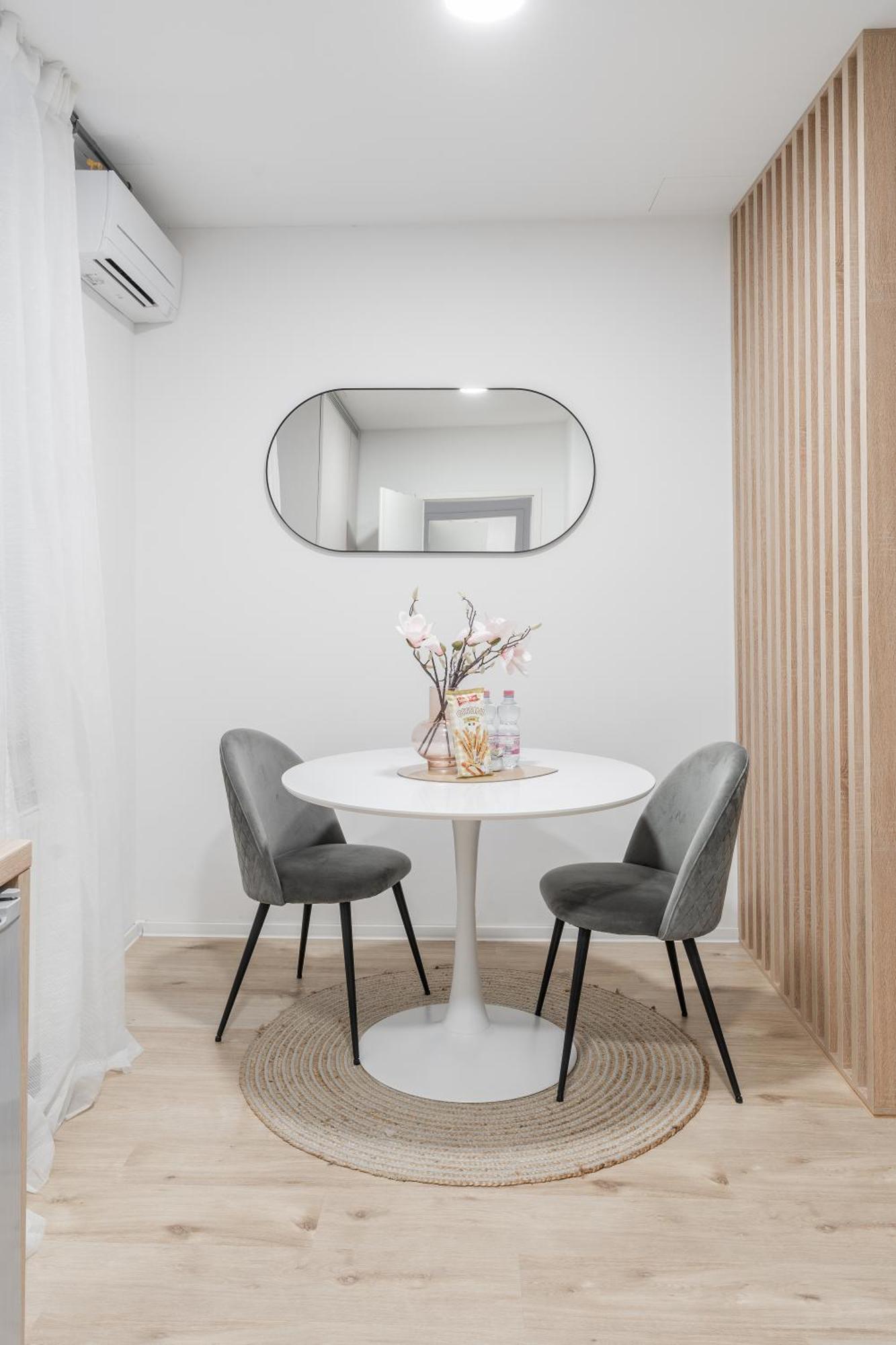 Classy & Cozy Apartment Ljubljana Bagian luar foto